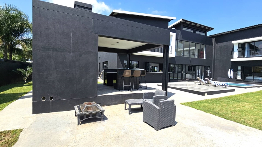 4 Bedroom Property for Sale in The Islands Estates North West